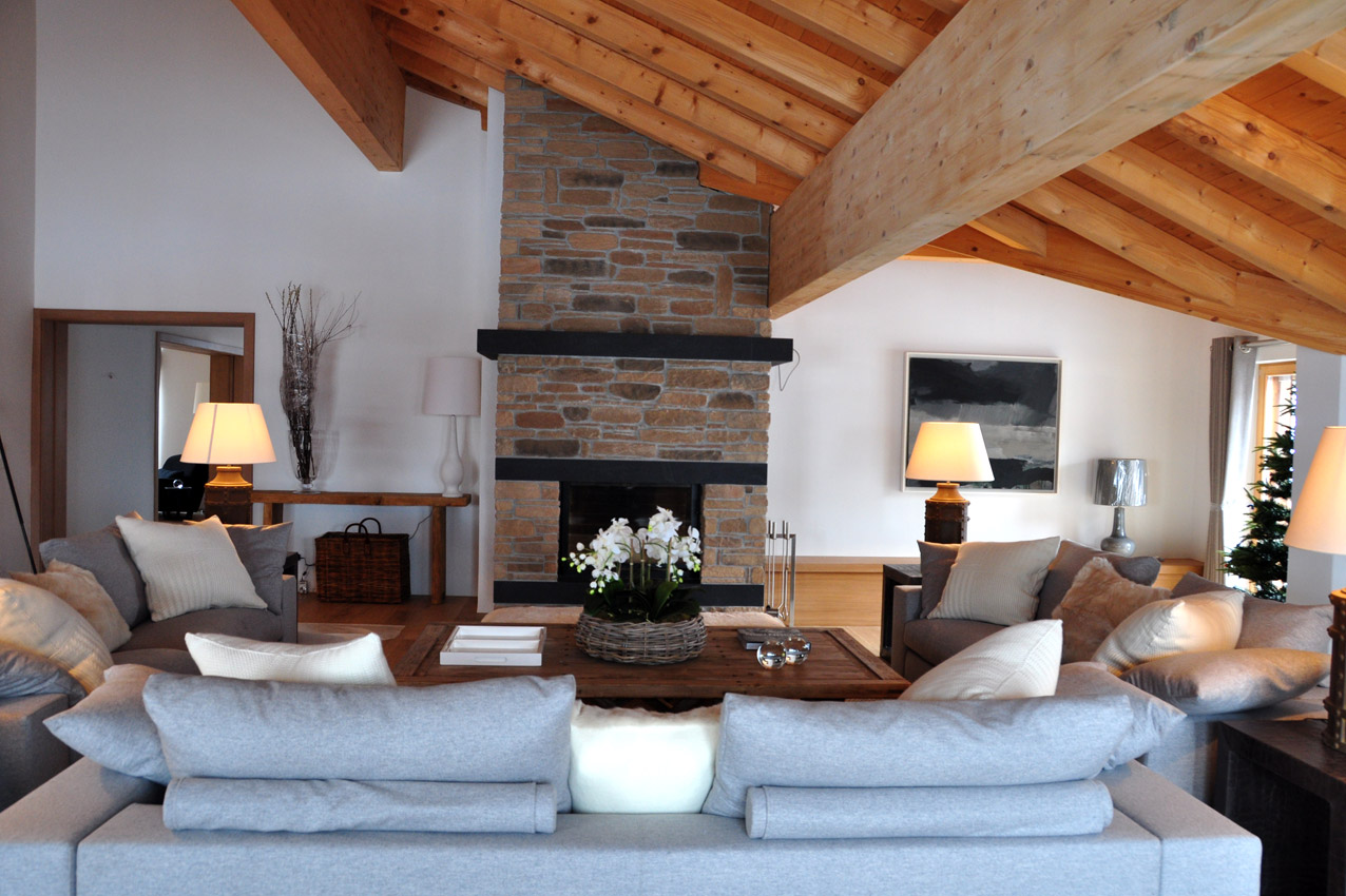Ski Chalet, Kloisters (continued)